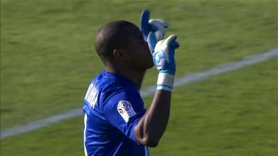 索博斯洛伊：萨拉赫是我的朋友，但这是他和俱乐部之间的事（索博斯洛伊：萨拉赫是好友，此事应由他与俱乐部解决）