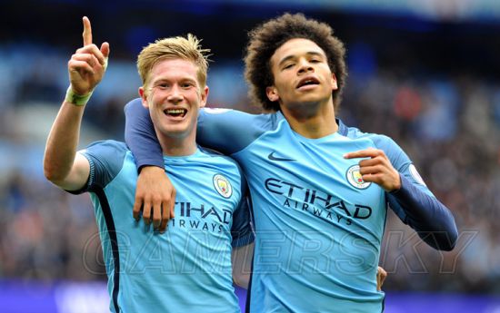 邵佳一回复张稀哲：国家队你就别考虑了，在国安多踢两年吧（邵佳一回应张稀哲：国家队先放一放，在国安再踢两年）