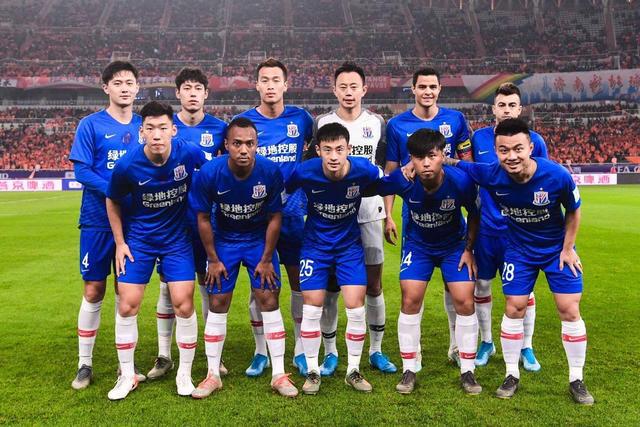 官方：利物浦传奇队明年3月将与多特传奇队踢慈善赛（官宣：利物浦与多特传奇队将于明年3月进行慈善赛）