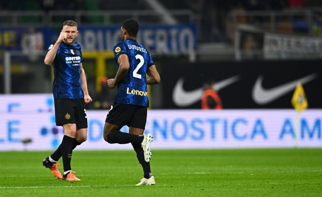 火箭连续胜利，团队士气稳步提升（火箭再取连胜，球队士气持续高涨）