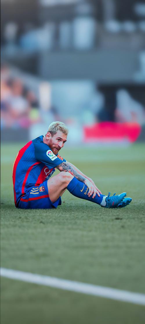 莱奥：米兰德比是登顶意甲的绝佳机会，我能感受到囧叔的信任（莱奥：米兰德比是冲顶意甲的最佳时机，我能感受到囧叔的信任）