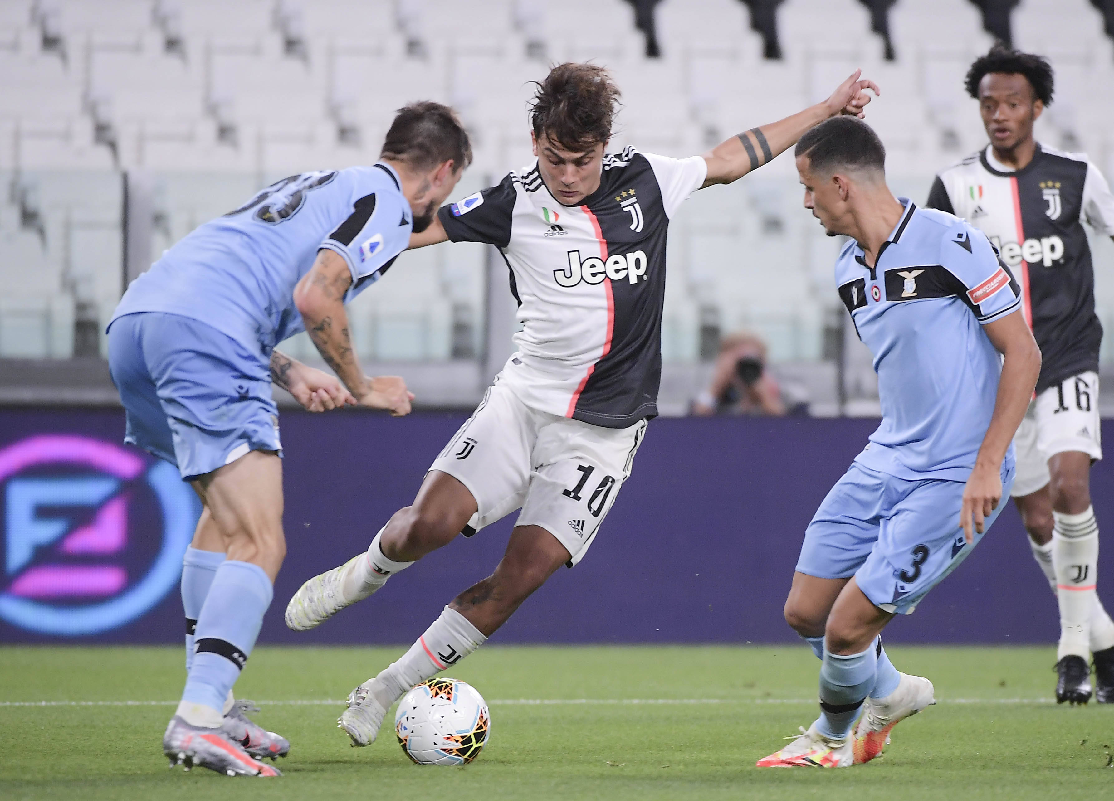 姆巴佩西甲赛季前11场进13球，本世纪皇马球员仅次于C罗（姆巴佩西甲前11战斩获13球，本世纪皇马阵中仅逊C罗）