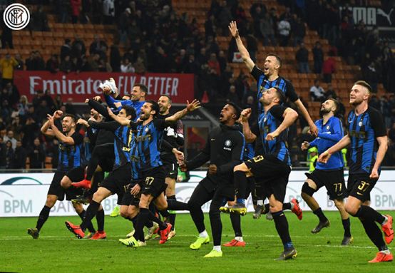 意甲知名评论员：没有莫德里奇和大中锋的米兰，还能算米兰吗？（意甲名嘴发问：缺少莫德里奇与强力中锋的米兰，还能称之为米兰吗？）