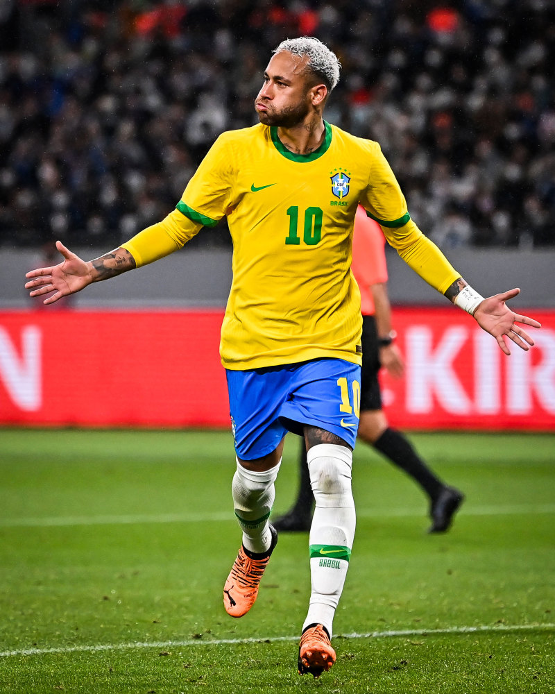 何意味？世非预生死战尼日利亚下半场前段即撤下三名首发前锋（世非预生死战，尼日利亚下半场初段连撤三名首发前锋，释放何种信号？）